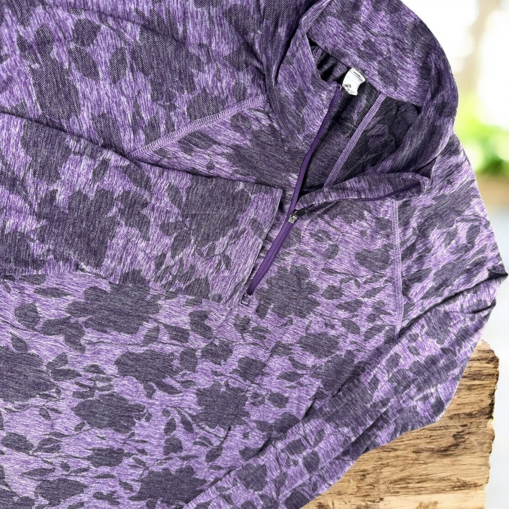 Athleta Pullover Women S Purple Floral Shirt‎ 1/4 Zip All Over Geometric Art Top